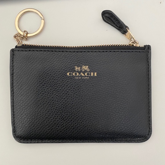 Coach Handbags - Coach Coin pouch/wallet
